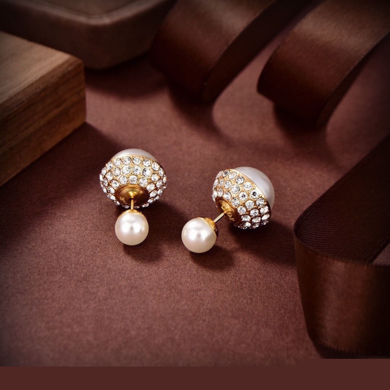 ch**an D*or earrings